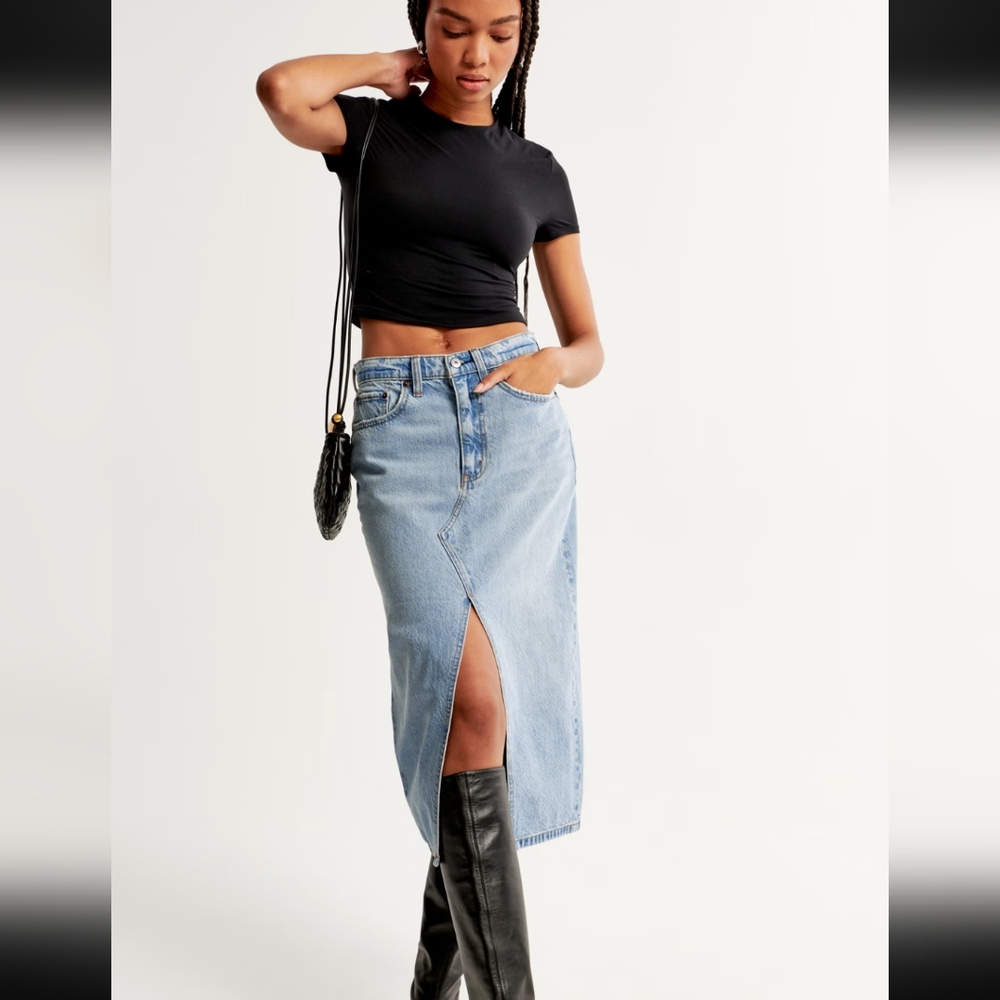 Abercrombie & Fitch High Rise Denim Midi Skirt - 26
